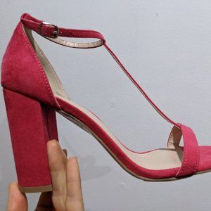 Le Chateau BNWT HOT pink Suede Wedge Heels Sandal